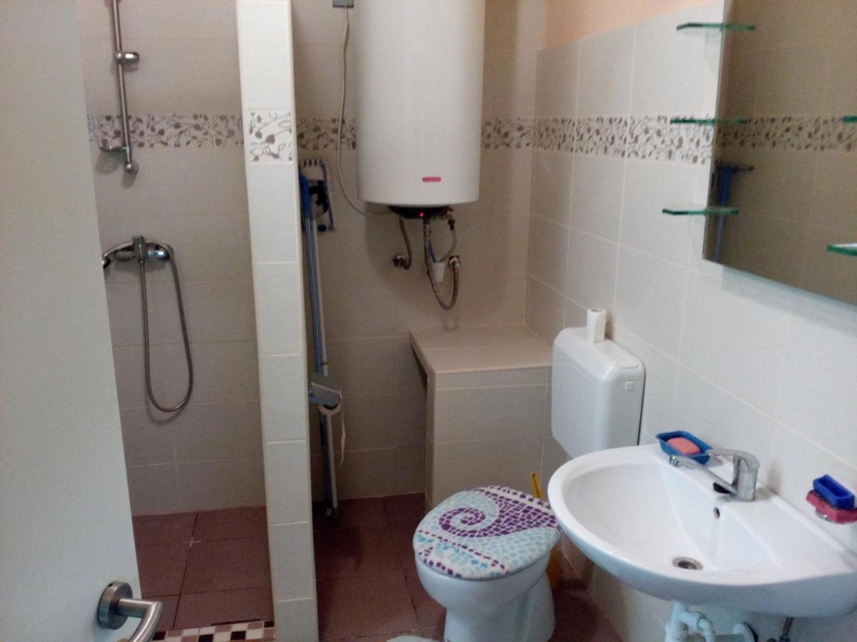 Sunny Apartman Ньїредьгаза Екстер'єр фото