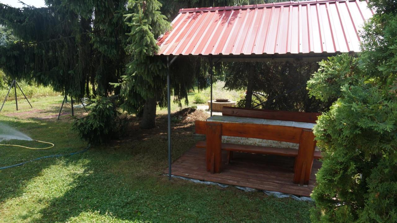 Sunny Apartman Ньїредьгаза Екстер'єр фото